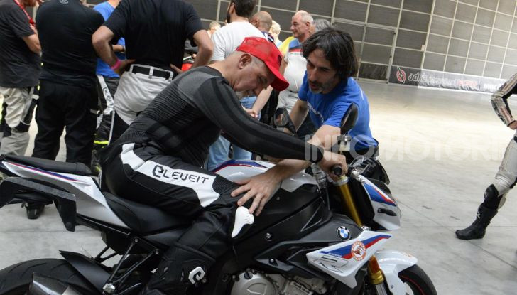 DimensioneGuida: i corsi di guida moto in pista tra divertimento e sicurezza - Foto 36 di 54