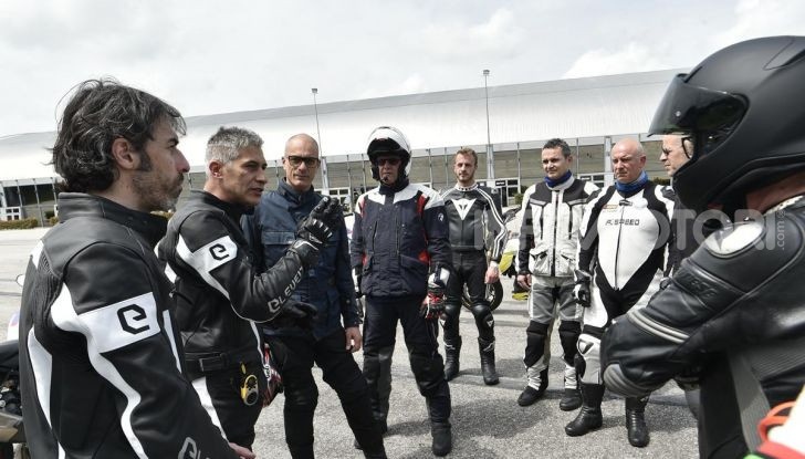 DimensioneGuida: i corsi di guida moto in pista tra divertimento e sicurezza - Foto 39 di 54