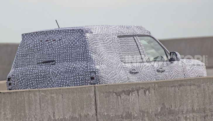 Ford Baby Bronco, prime immagini dei collaudi - Foto 10 di 12