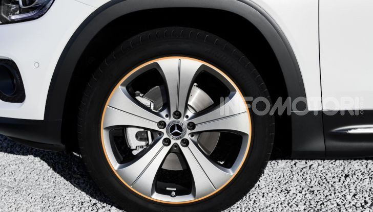 Nuovo Mercedes GLB: prezzi e motori del SUV 7 posti - Foto 11 di 16