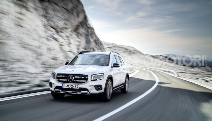 Nuovo Mercedes GLB: prezzi e motori del SUV 7 posti - Foto 3 di 16