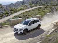 Nuovo Mercedes GLB: prezzi e motori del SUV 7 posti