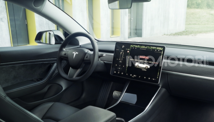 Novitec lancia la sfida: la Tesla Model 3 si fa sportiva - Foto 7 di 8