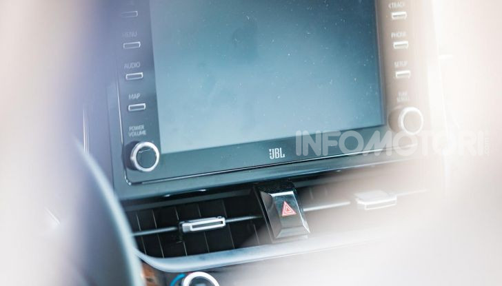 [VIDEO] Prova consumi Toyota Corolla Touring Sports Hybrid 2019 - Foto 14 di 43