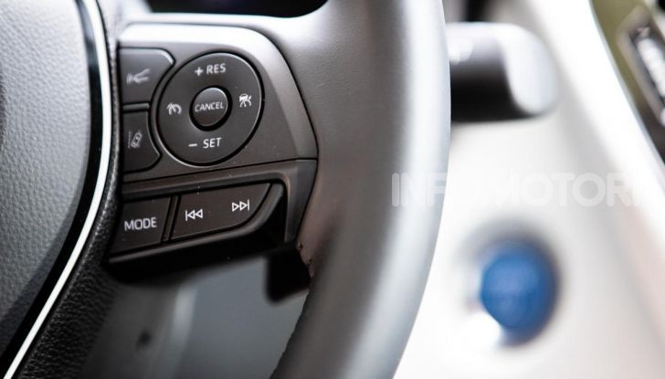 [VIDEO] Prova consumi Toyota Corolla Touring Sports Hybrid 2019 - Foto 34 di 43
