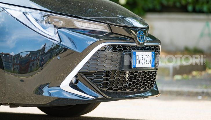 [VIDEO] Prova consumi Toyota Corolla Touring Sports Hybrid 2019 - Foto 7 di 43