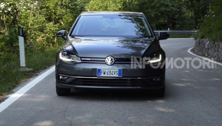 [VIDEO] Prova Volkswagen Golf TGI: La Strada in Streaming! - Foto 12 di 33