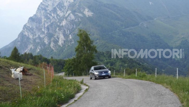 [VIDEO] Prova Volkswagen Golf TGI: La Strada in Streaming! - Foto 13 di 33