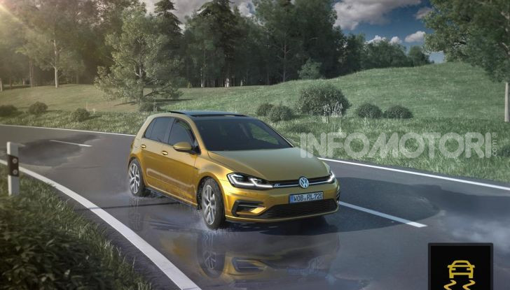 [VIDEO] Prova Volkswagen Golf TGI: La Strada in Streaming! - Foto 32 di 33