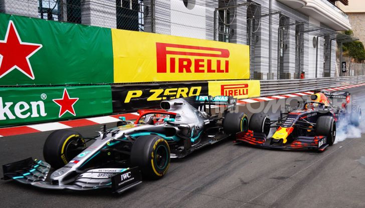 F1, aperto il mercato piloti: scambio tra Hamilton e Verstappen, Leclerc in Ferrari con Ricciardo - Foto 4 di 10