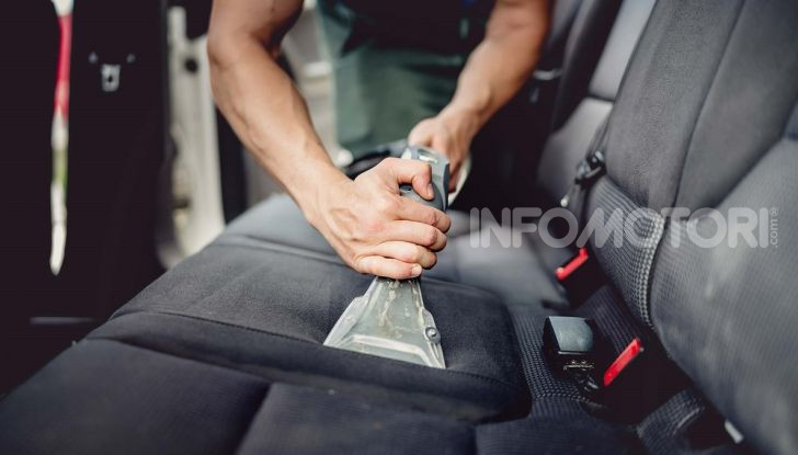 Pulizia degli interni dell’auto: tutto quello che bisogna sapere - Foto 4 di 10