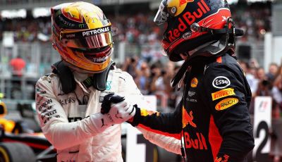 F1, aperto il mercato piloti: scambio tra Hamilton e Verstappen, Leclerc in Ferrari con Ricciardo