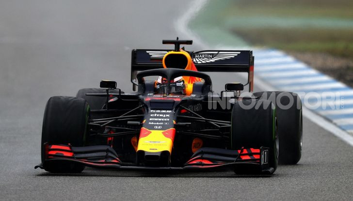 F1, aperto il mercato piloti: scambio tra Hamilton e Verstappen, Leclerc in Ferrari con Ricciardo - Foto 6 di 10