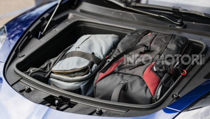 [VIDEO] Prova Alpine A110: i cinque motivi per avere il piccolo gioiello francese - Foto 7 di 45