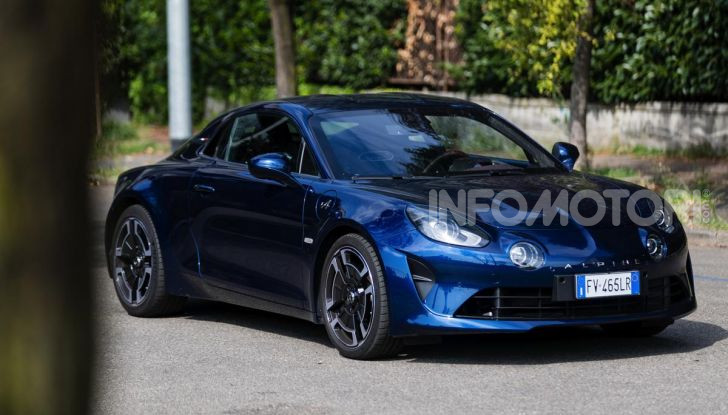 [VIDEO] Prova Alpine A110: i cinque motivi per avere il piccolo gioiello francese - Foto 4 di 45