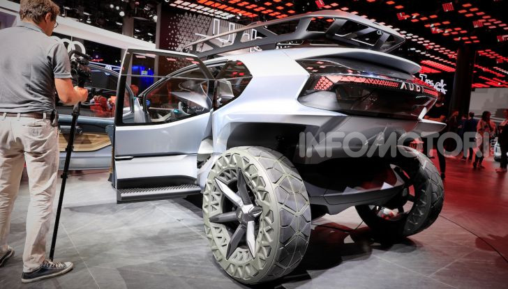 Audi AI:TRAIL quattro - Foto 18 di 33