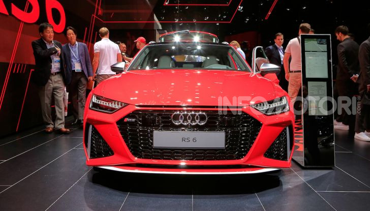 Audi RS6 Avant: un po’ station wagon un po’ supercar - Foto 2 di 23