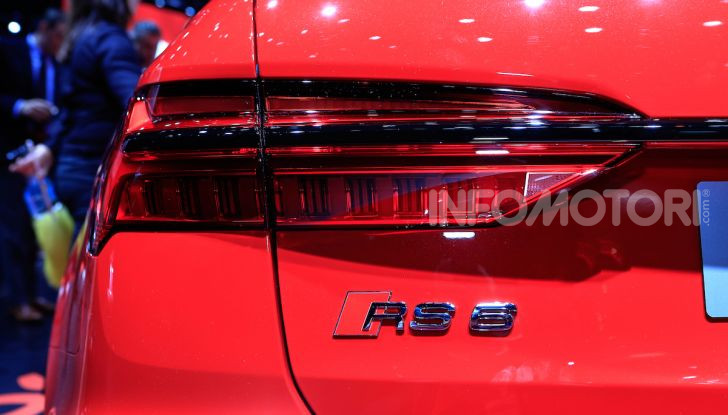 Audi RS6 Avant: un po’ station wagon un po’ supercar - Foto 8 di 23