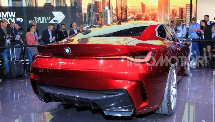 BMW Concept 4 anticipa il design futuro del brand - Foto 22 di 34