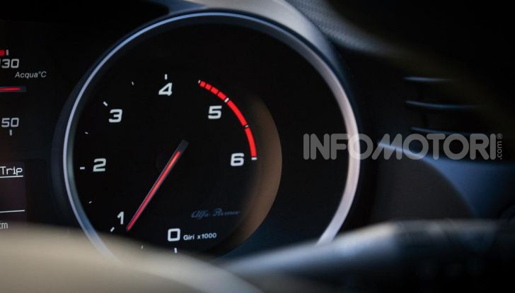[VIDEO] Prova su strada Alfa Romeo Giulietta 2019: Bella per Tradizione! - Foto 21 di 28
