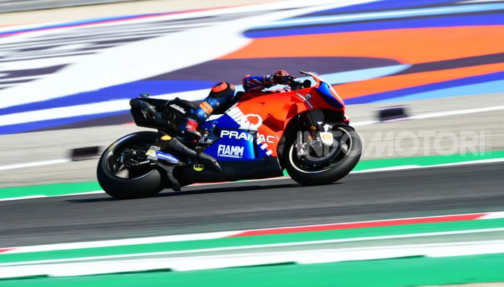 MotoGP 2019, GP di San Marino: Vinales soffia la pole alla sorprendente KTM di Espargarò, Rossi settimo - Foto 38 di 44
