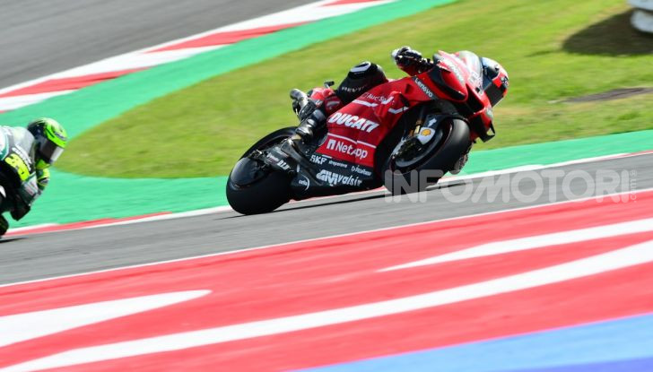 MotoGP 2019: Marquez vince a Misano in volata su Quartararo, terzo Vinales davanti a Rossi - Foto 14 di 35