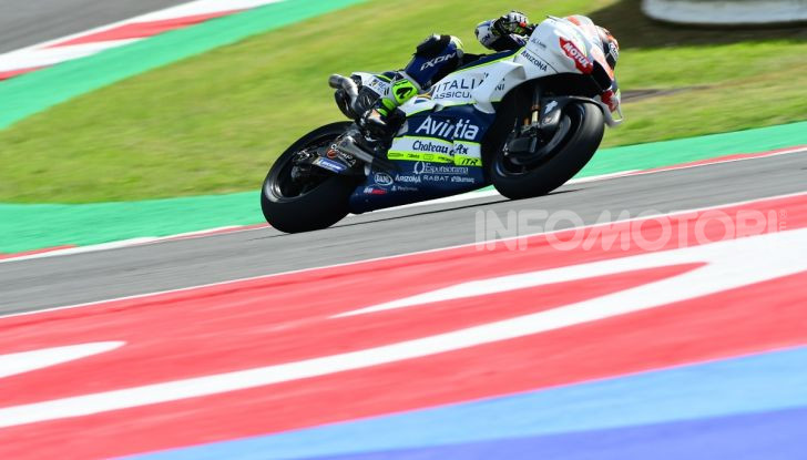 MotoGP 2019: Marquez vince a Misano in volata su Quartararo, terzo Vinales davanti a Rossi - Foto 24 di 35