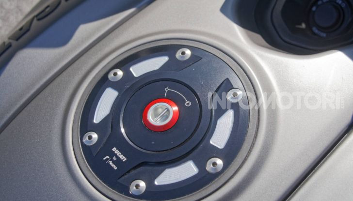 Prova video Ducati Diavel 1260S, un diavolo come nessun’altra - Foto 24 di 43