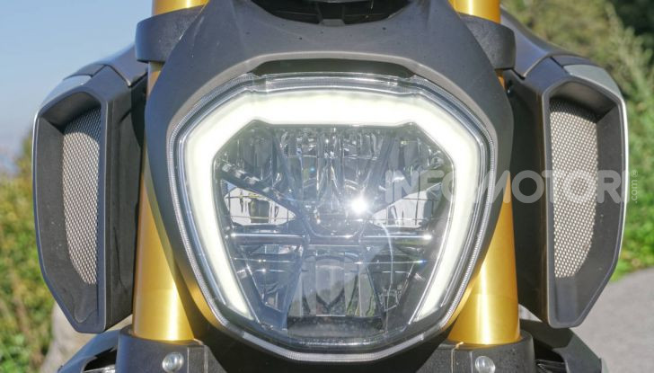 Prova video Ducati Diavel 1260S, un diavolo come nessun’altra - Foto 30 di 43