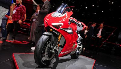 Ducati Panigale V4 R: la rossa a due ruote pronta a conquistare Francoforte