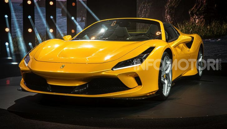 Ferrari F8 Spider: l’urlo dei 720CV a cielo aperto - Foto 2 di 16