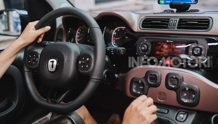 Fiat Panda Trussardi: l’auto “popolare” si dà al lusso - Foto 11 di 20