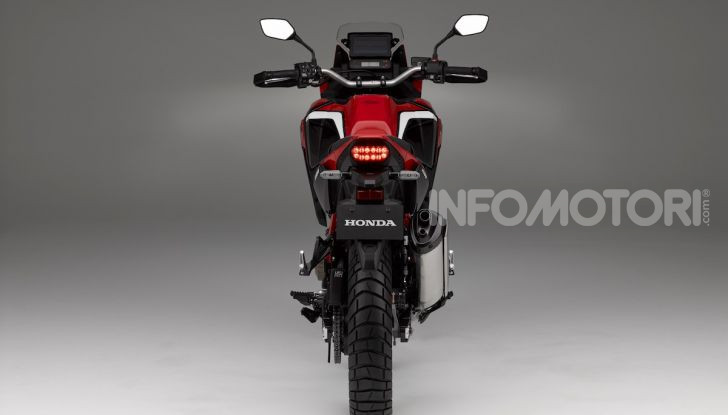 Honda Africa Twin 1100 2020: due versioni, più potenza, nuovo stile ed Euro 5 - Foto 33 di 35