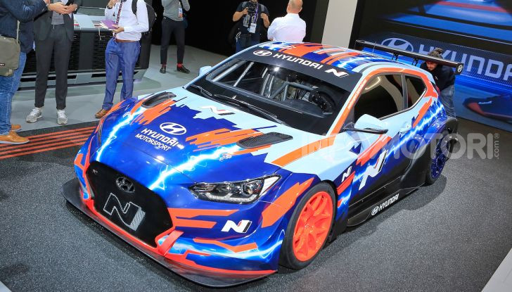 Hyundai Veloster N ETCR: l’elettrica da corsa per il Mondiale Turismo a zero emissioni - Foto 3 di 12