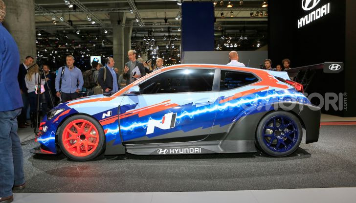 Hyundai Veloster N ETCR: l’elettrica da corsa per il Mondiale Turismo a zero emissioni - Foto 5 di 12
