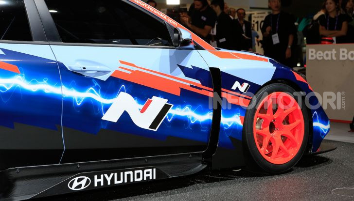 Hyundai Veloster N ETCR: l’elettrica da corsa per il Mondiale Turismo a zero emissioni - Foto 9 di 12