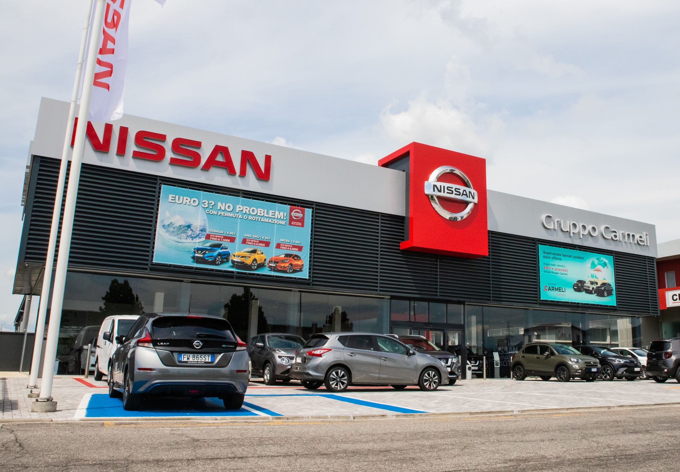 Gruppo Carmeli Riceve Il Riconoscimento Di Top Dealers Da Infomotori Com Infomotori
