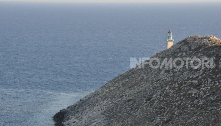 Viaggi in moto, Grecia: il giro del Peloponneso con una Suzuki V-Strom 1000 XT - Foto 6 di 43