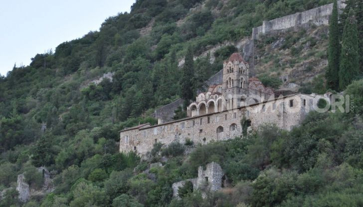 Viaggi in moto, Grecia: il giro del Peloponneso con una Suzuki V-Strom 1000 XT - Foto 37 di 43