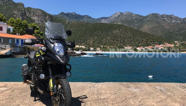 Viaggi in moto, Grecia: il giro del Peloponneso con una Suzuki V-Strom 1000 XT - Foto 21 di 43