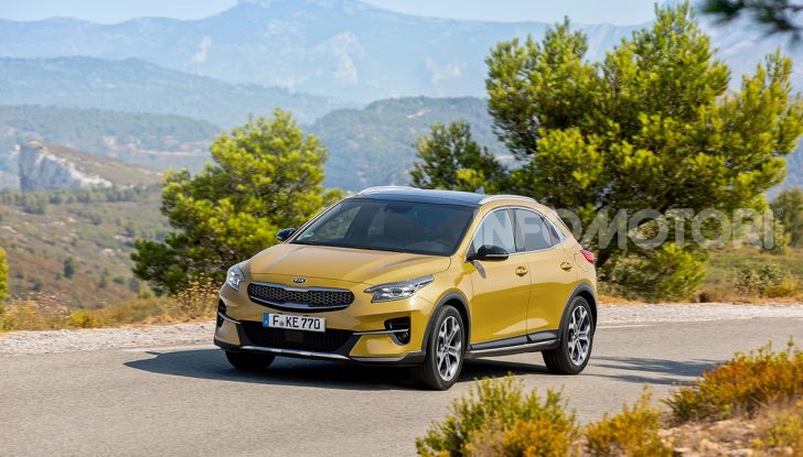 Kia XCeed, il nuovo crossover utility vehicle che fa concorrenza ai SUV - Foto 1 di 6