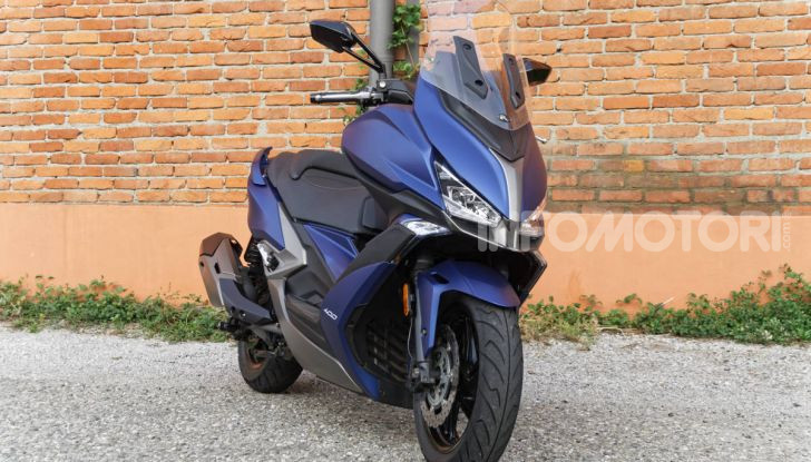 Prova Kymco Xciting 400i s: pochi difetti, tanta sostanza - Foto 6 di 51