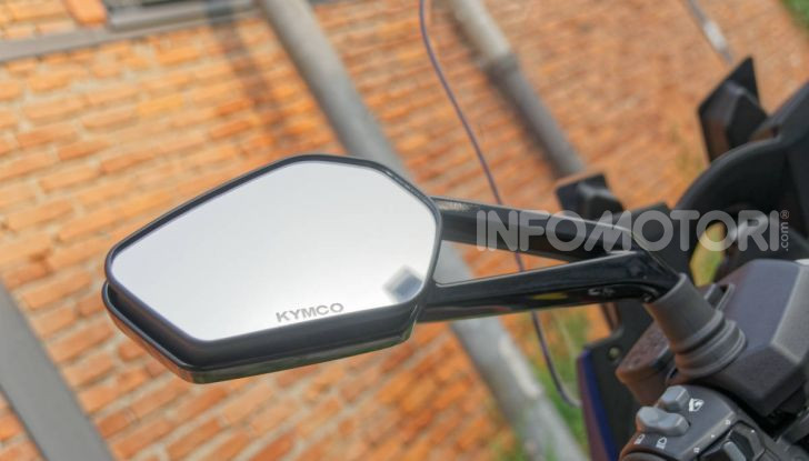 Prova Kymco Xciting 400i s: pochi difetti, tanta sostanza - Foto 26 di 51