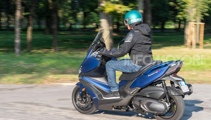 Prova Kymco Xciting 400i s: pochi difetti, tanta sostanza - Foto 42 di 51