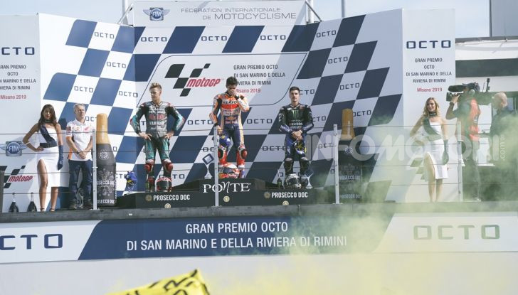 MotoGP 2019: Marquez vince a Misano in volata su Quartararo, terzo Vinales davanti a Rossi - Foto 27 di 35