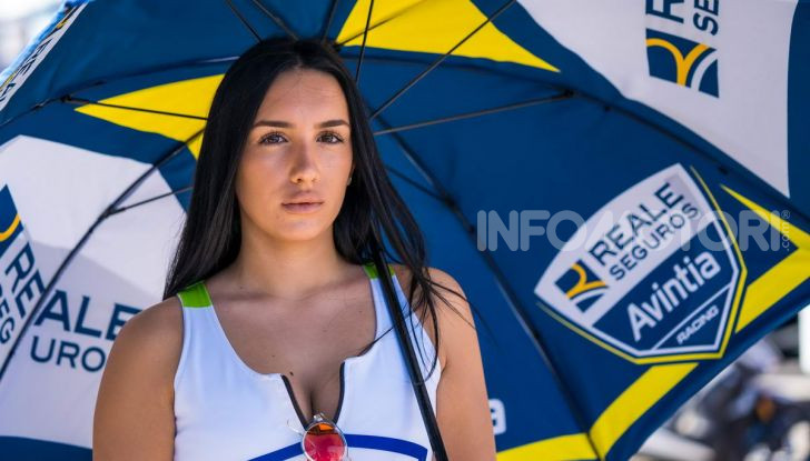 [GALLERY] Le ombrelline più belle del GP di Misano 2019 - Foto 20 di 81