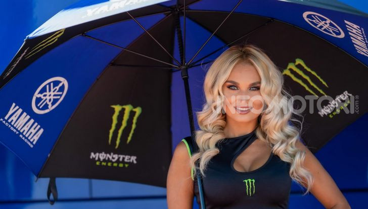 [GALLERY] Le ombrelline più belle del GP di Misano 2019 - Foto 35 di 81