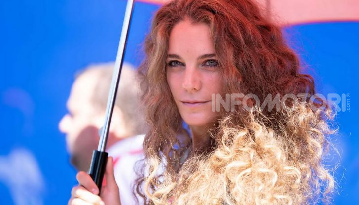 [GALLERY] Le ombrelline più belle del GP di Misano 2019 - Foto 48 di 81