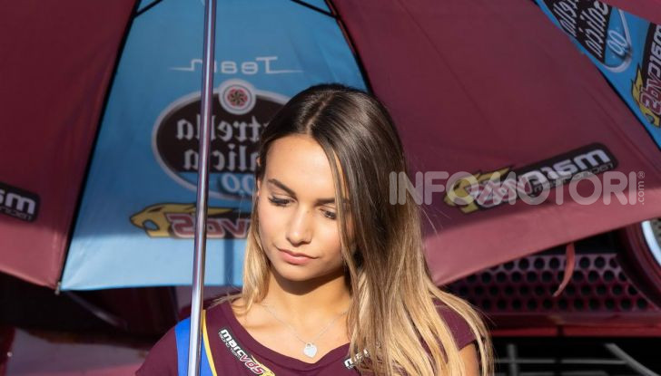 [GALLERY] Le ombrelline più belle del GP di Misano 2019 - Foto 61 di 81