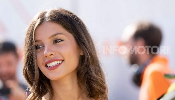 [GALLERY] Le ombrelline più belle del GP di Misano 2019 - Foto 77 di 81